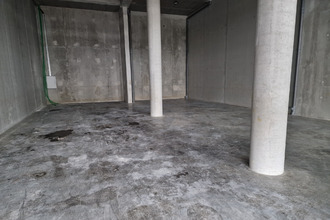 location localcommercial poisy 74330