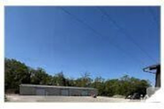 location localcommercial pontpoint 60700