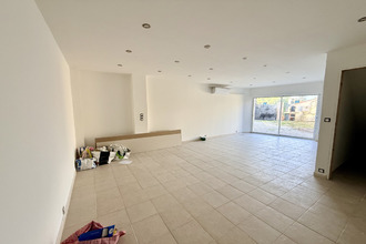 location localcommercial puget-sur-argens 83480