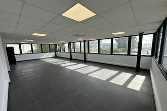 location localcommercial puget-sur-argens 83480