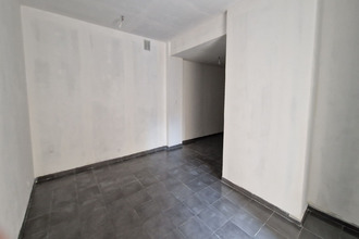 location localcommercial puyloubier 13114