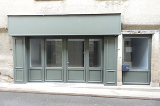 location localcommercial realmt 81120