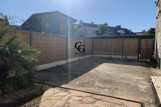 location localcommercial reze 44400