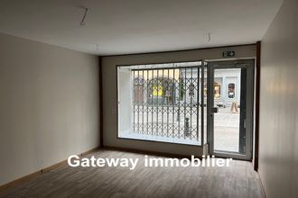 location localcommercial riom 63200