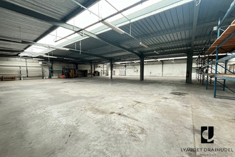 location localcommercial riorges 42153