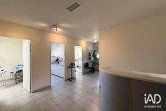 location localcommercial robion 84440