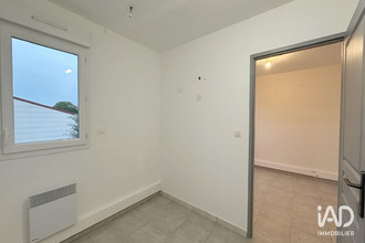 location localcommercial robion 84440