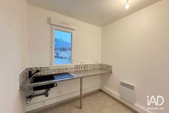 location localcommercial robion 84440