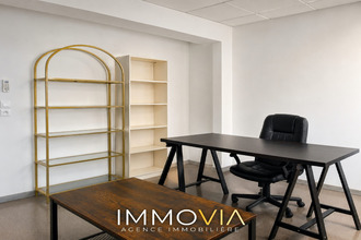 location localcommercial rosbruck 57800