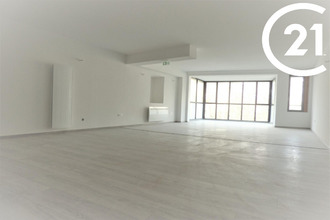 location localcommercial rumilly 74150