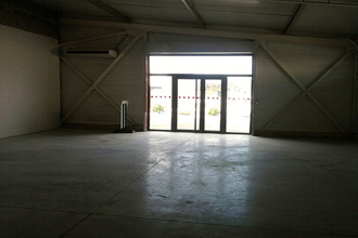 location localcommercial senas 13560