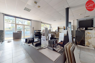 location localcommercial serre-les-sapins 25770