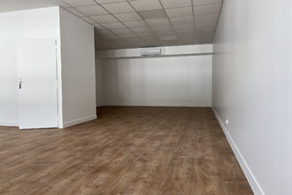 location localcommercial serris 77700