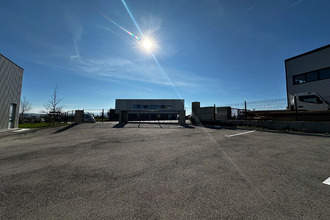 location localcommercial st-andeol-le-chateau 69700