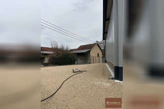 location localcommercial st-beron 73520