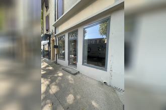 location localcommercial st-cannat 13760