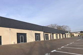 location localcommercial st-cheron 91530