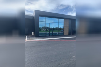 location localcommercial st-cyprien 42160