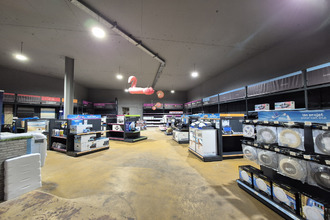 location localcommercial st-esteve 66240