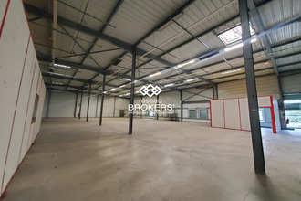 location localcommercial st-genis-pouilly 01630