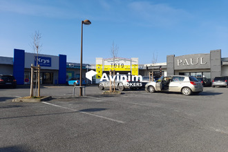 location localcommercial st-germain-du-puy 18390