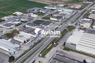 location localcommercial st-germain-du-puy 18390