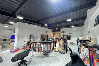 location localcommercial st-jean-d-illac 33127