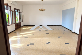 location localcommercial st-joseph 97480