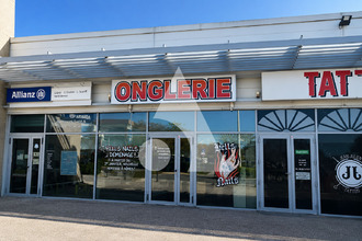 location localcommercial st-laurent-des-arbres 30126