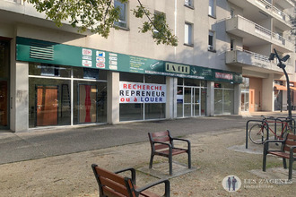 location localcommercial st-martin-d-heres 38400