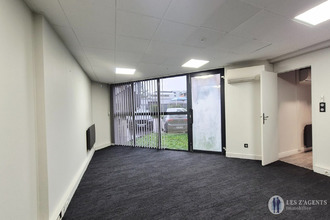 location localcommercial st-martin-d-heres 38400