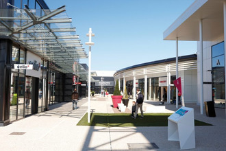 location localcommercial st-maximin 60740