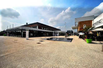 location localcommercial st-maximin 60740