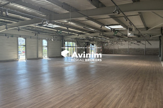 location localcommercial st-mitre-les-remparts 13920