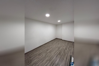 location localcommercial st-pavace 72190