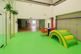 location localcommercial st-pee-sur-nivelle 64310