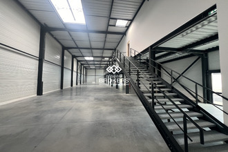 location localcommercial st-quentin-fallavier 38070