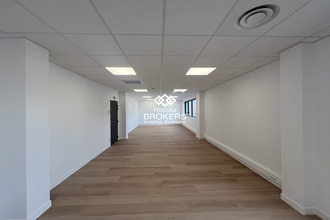 location localcommercial st-quentin-fallavier 38070