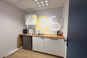 location localcommercial st-raphael 83700
