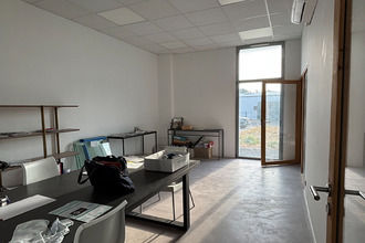 location localcommercial st-reverend 85220