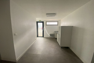 location localcommercial st-sylvain-d-anjou 49480