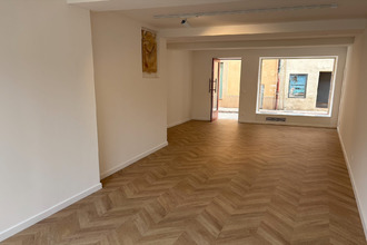 location localcommercial st-tropez 83990