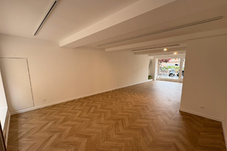 location localcommercial st-tropez 83990