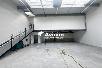 location localcommercial stains 93240