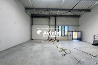 location localcommercial stains 93240