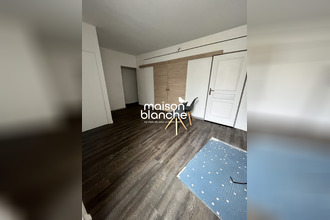 location localcommercial surgeres 17700