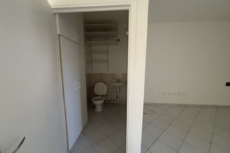 location localcommercial tampon 97430