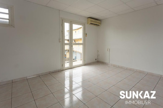 location localcommercial tampon 97430