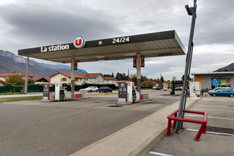 location localcommercial tencin 38570