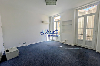 location localcommercial toulon 83000